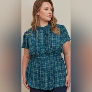 💚 Torrid 6X Blue and Green Plaid Top